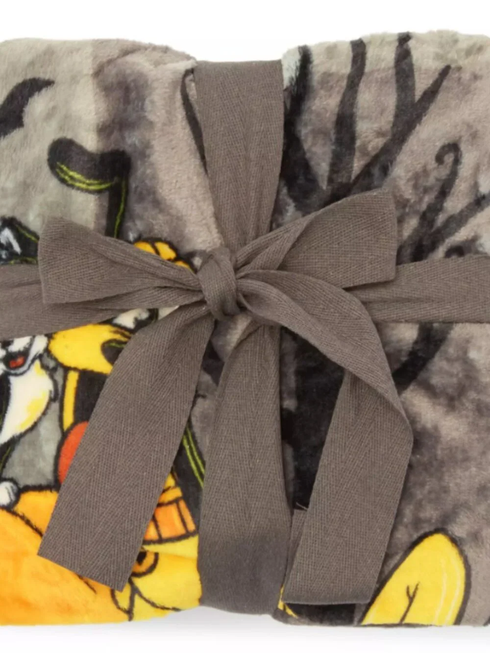 Mickey Mouse and Friends Halloween Fleece Throw 2026